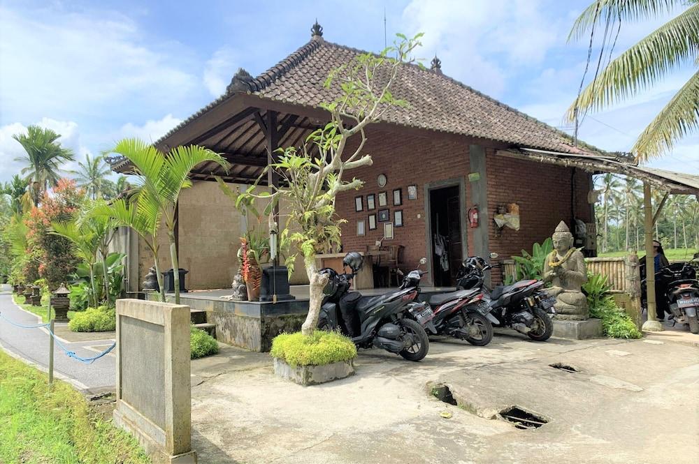 Pajar House Ubud Suite & Villas Kültér fotó